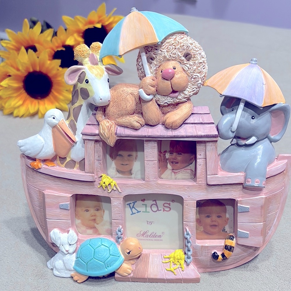 Vintage 1993 Malden Design Hand Painted Kids Animal Baby's Photo Frame New Box !